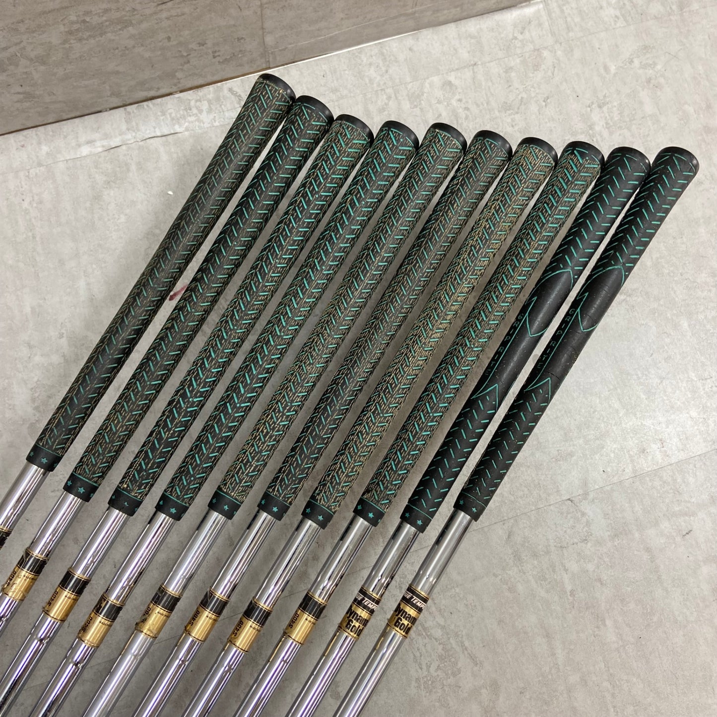 ウィルソン ダイナパワー メンズゴルフ アイアンセット 10本 右利き用 スチール S400 Wilson DYNAPOWER