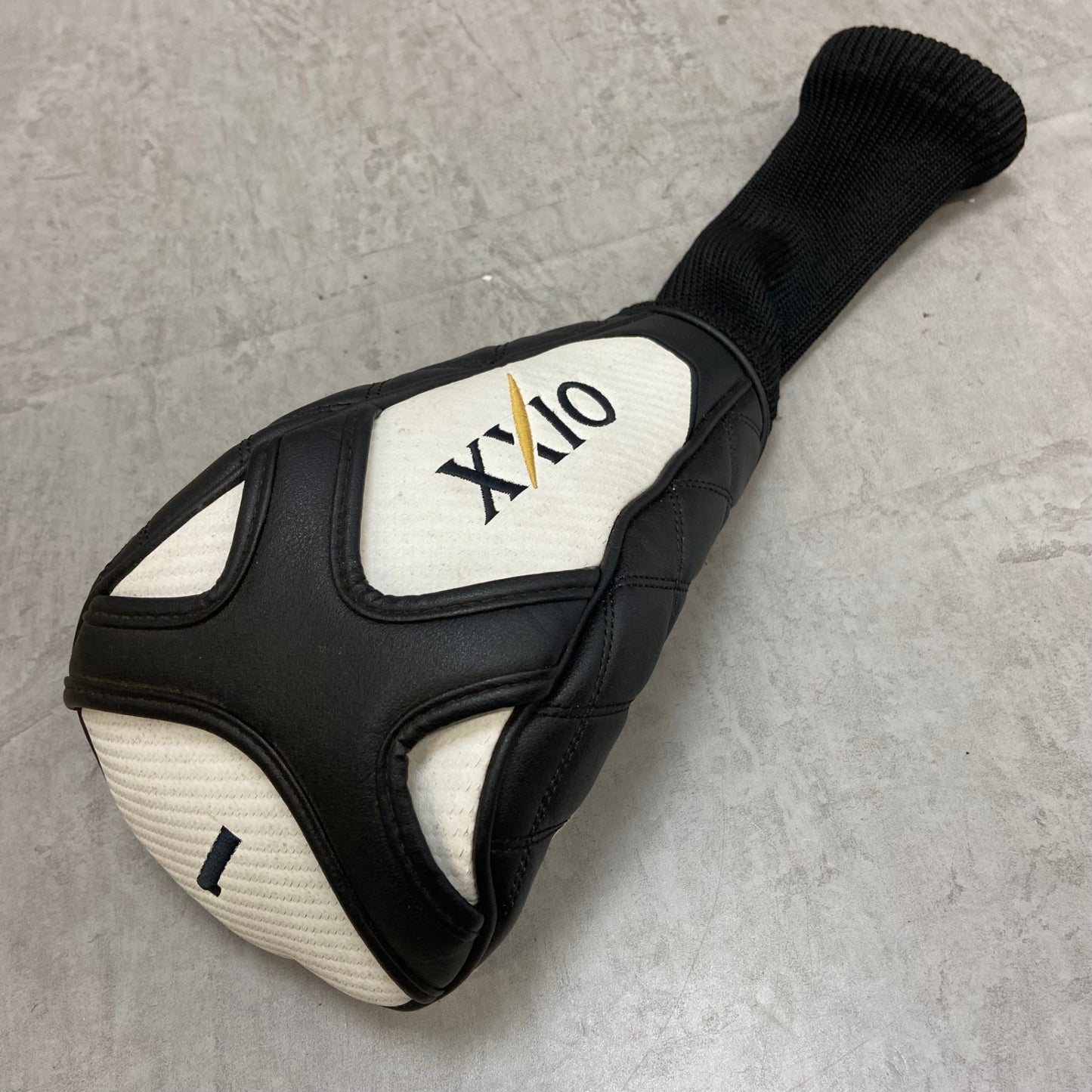 XXIO10 メンズゴルフ ドライバー 右利き R 10.5° 45.75インチ D-6 MP1000 ヘッドカバー ゼクシオ