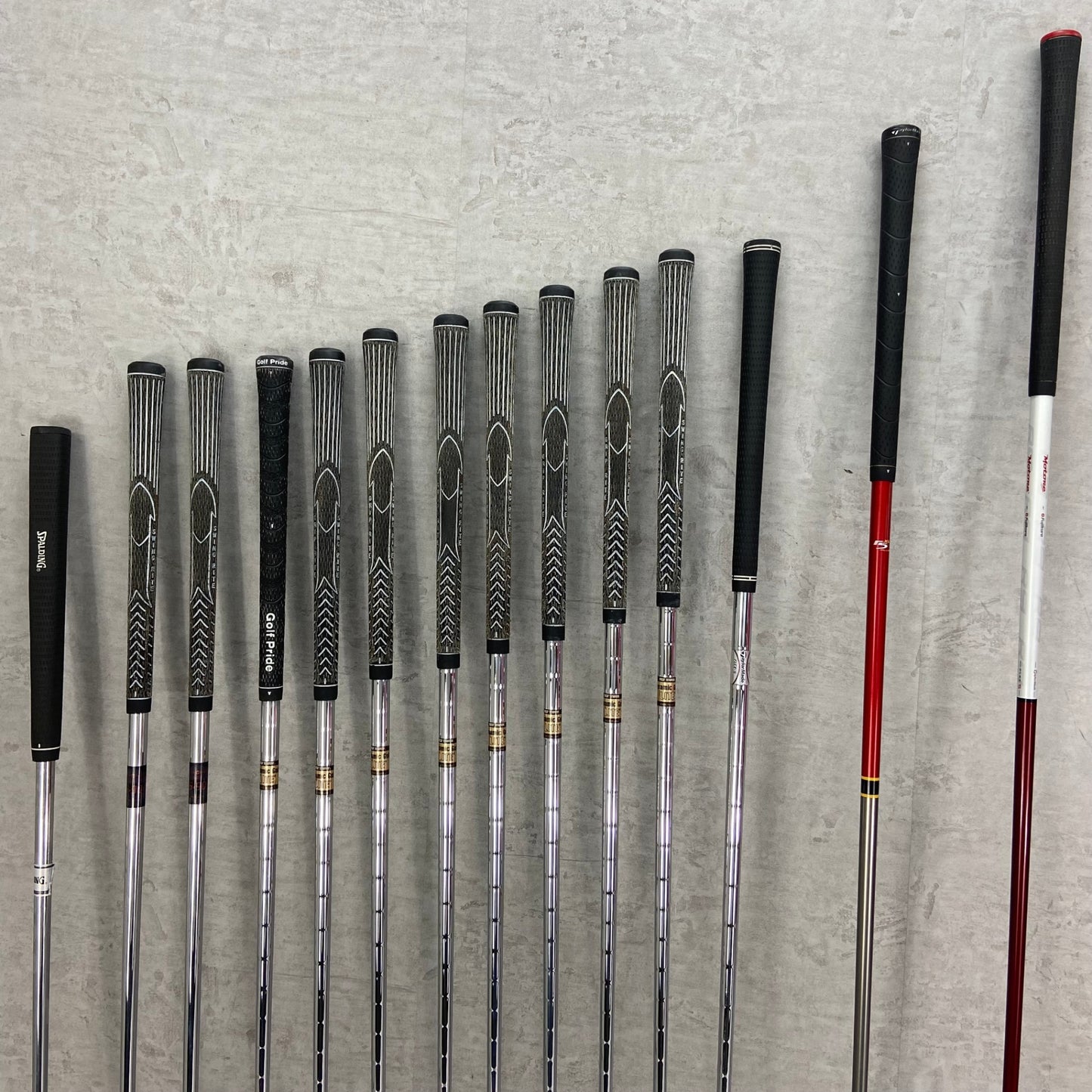 テーラーメイド アダバッド メンズゴルフ クラブセット 14本 右利き用 TaylorMade adabat