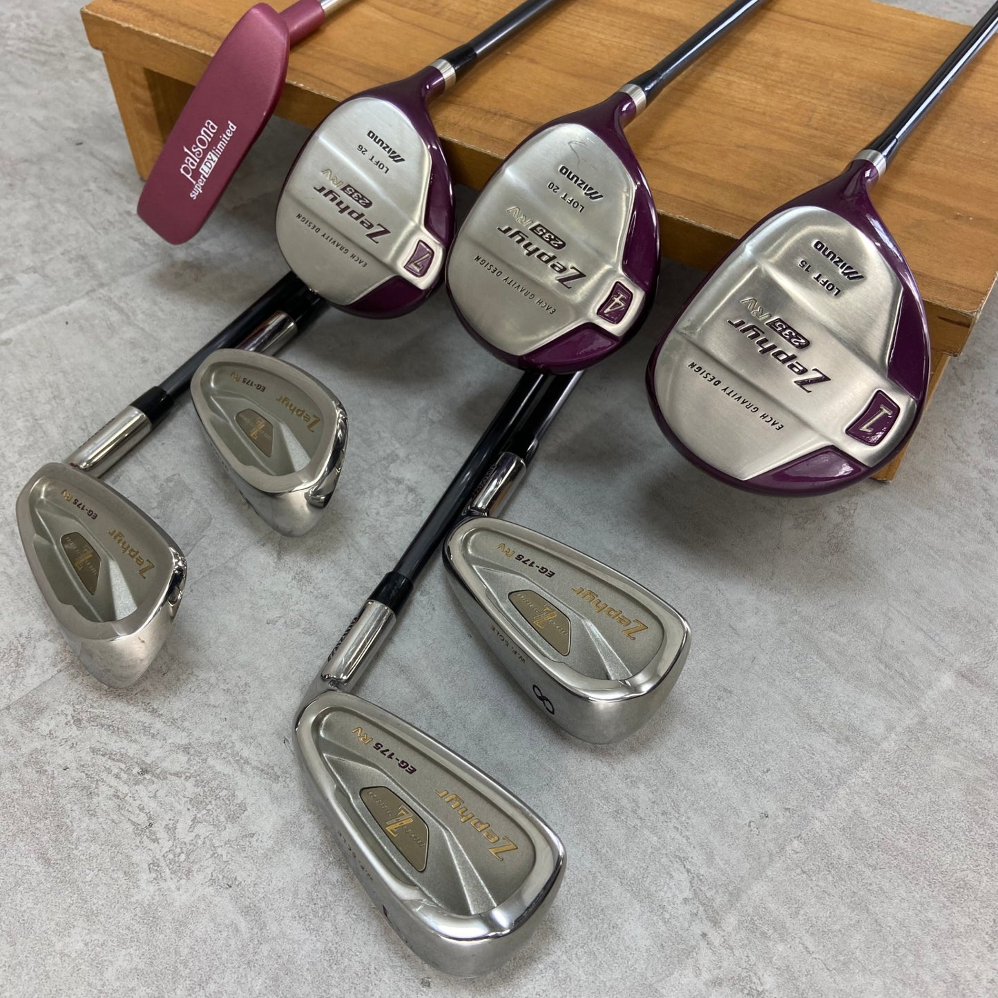 ミズノ ゼファー レディースゴルフ クラブセット 8本 右利き用 L MIZUNO Zephyr