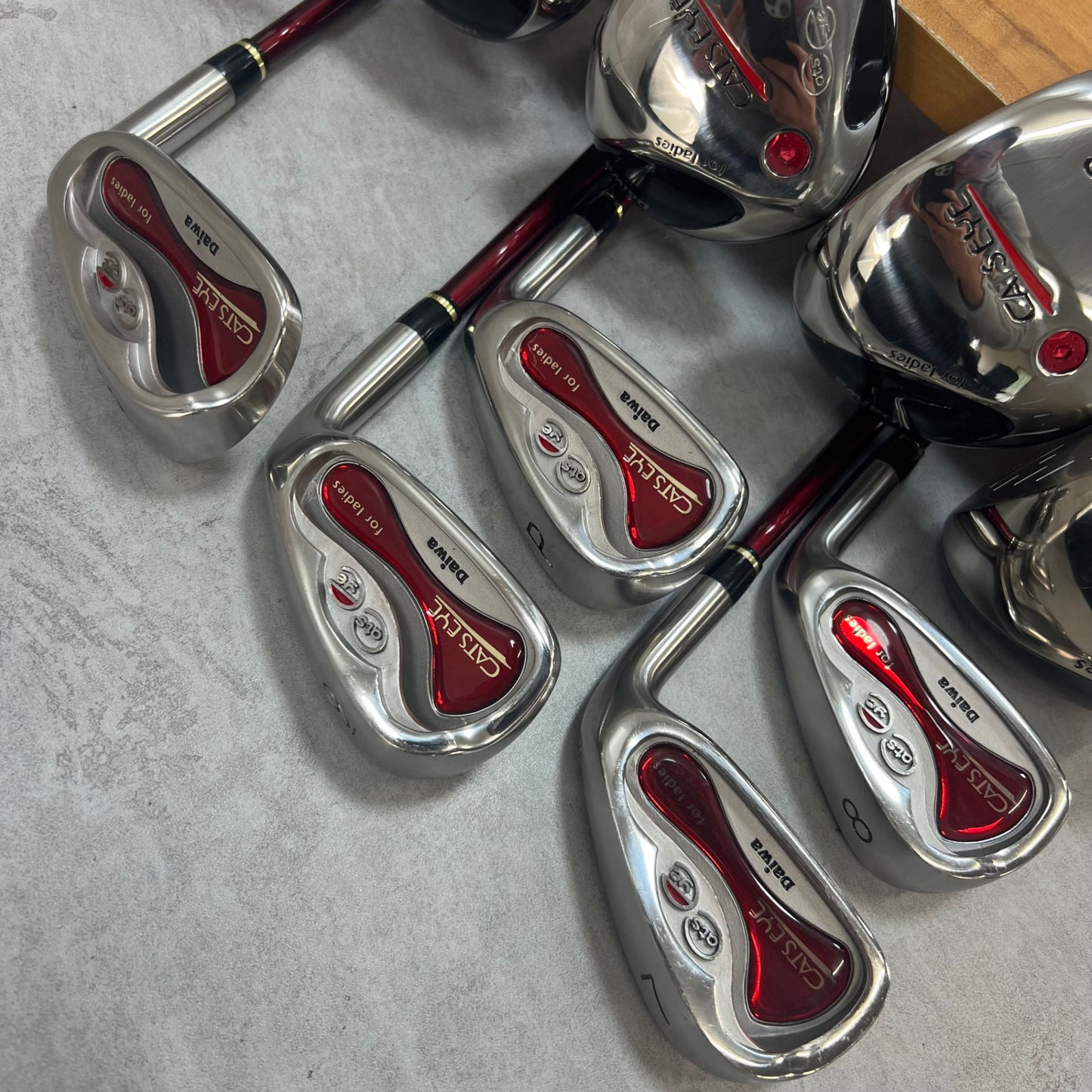 ダイワ キャッツアイ レディースゴルフ クラブセット 10本 L 右利き用 Daiwa CATS EYE