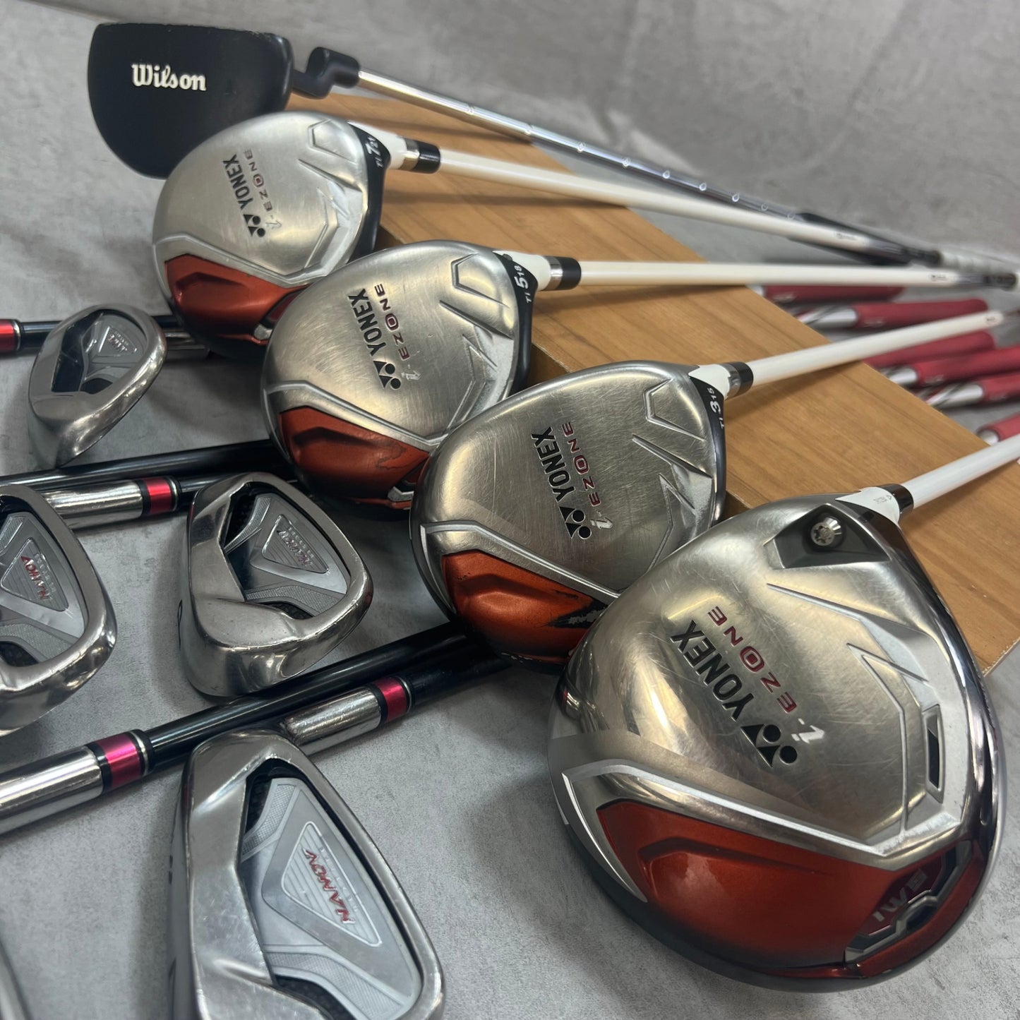 ヨネックス キスマーク メンズゴルフ クラブセット 12本 右利き用 YONEX Kissmark