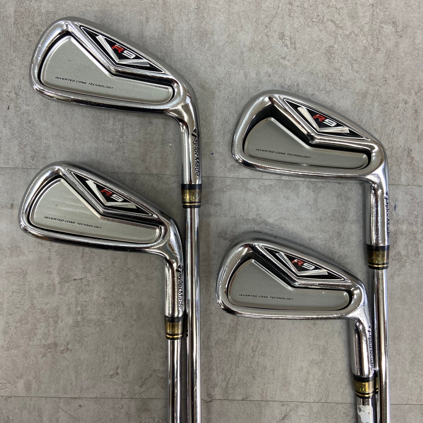 テーラーメイド R9 メンズゴルフ アイアンセット 8本 右利き用 TaylorMade