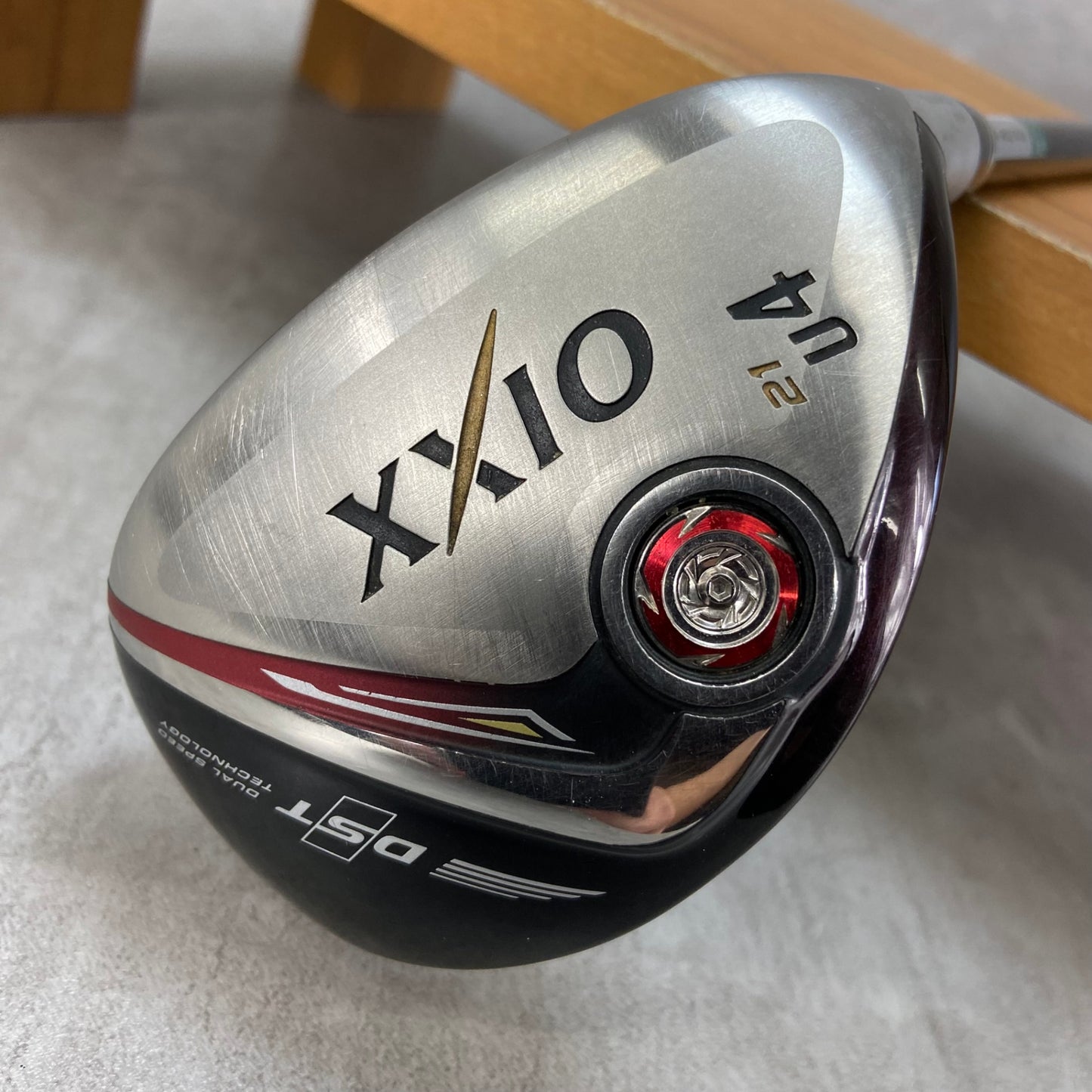 ゼクシオ 9代目 MP90 メンズゴルフ U4 R 右利き用 ユーティリティ XXIO