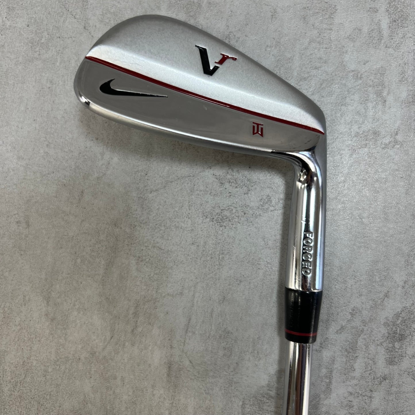 NIKE Vr タイガーウッズ メンズゴルフ アイアン 8番 X100 右利き用 ナイキ ダイナミックゴールド