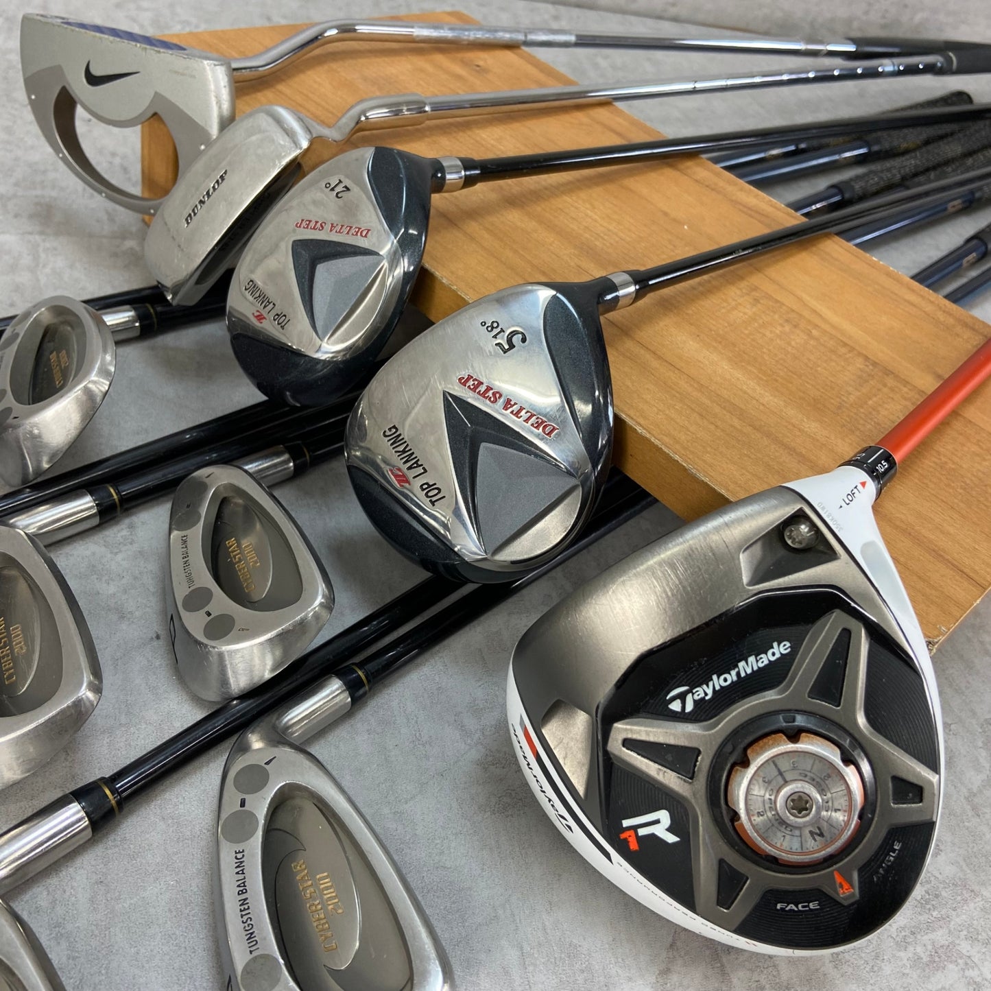 テーラーメイド クリーブランド メンズゴルフ クラブセット 12本 右利き用 TaylorMade Cleveland