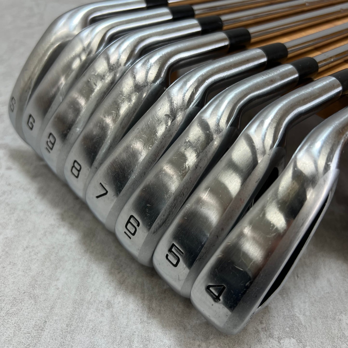 ミズノ JPX 825 メンズゴルフ アイアンセット 8本 R 右利き用 Mizuno