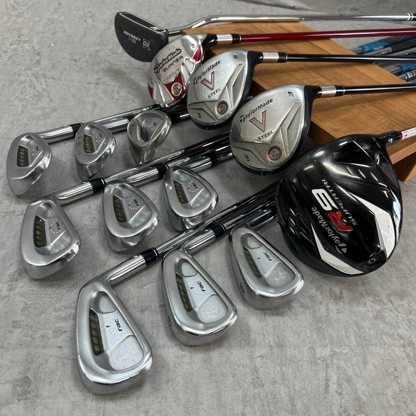 テーラーメイド ミズノ メンズゴルフ クラブセット 14本 右利き用 TaylorMade MIZUNO