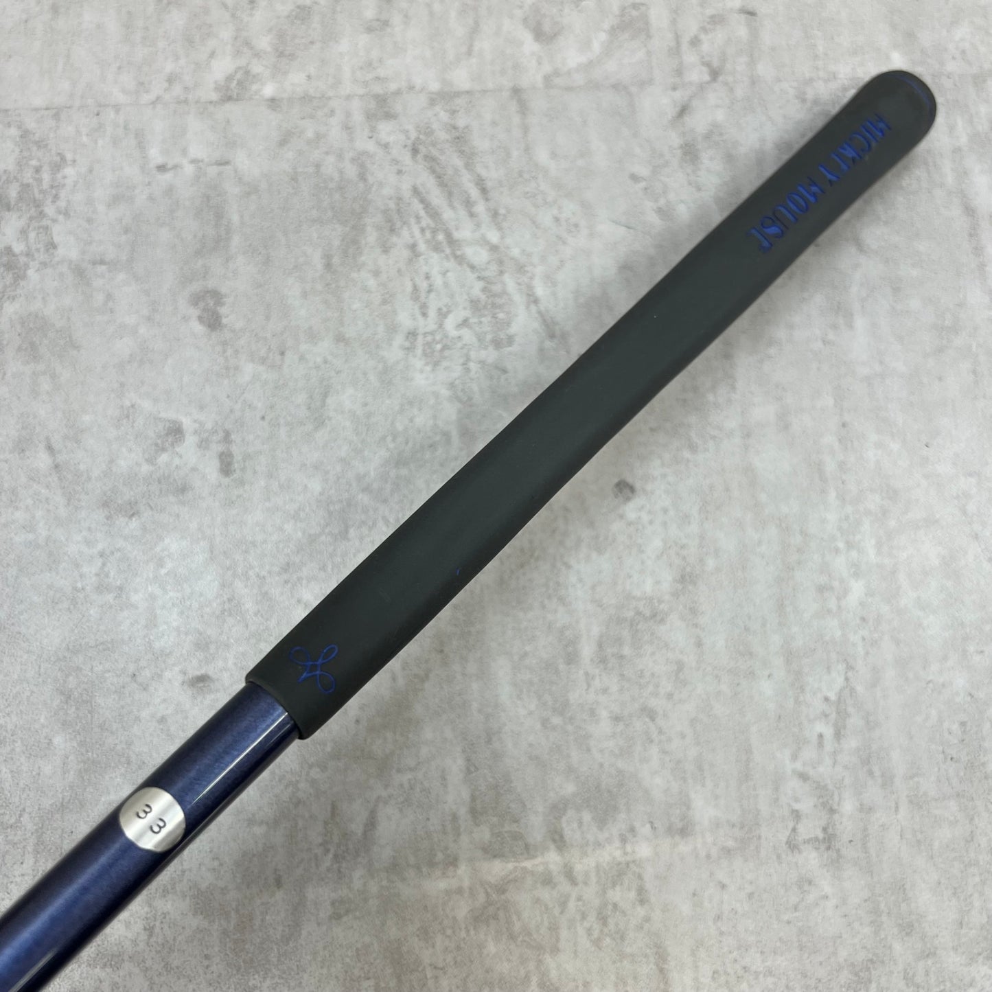 ウォルトディズニー ミッキーマウス レディースゴルフ パター 右利き用 33インチ ピン型 MICKEY MOUSE