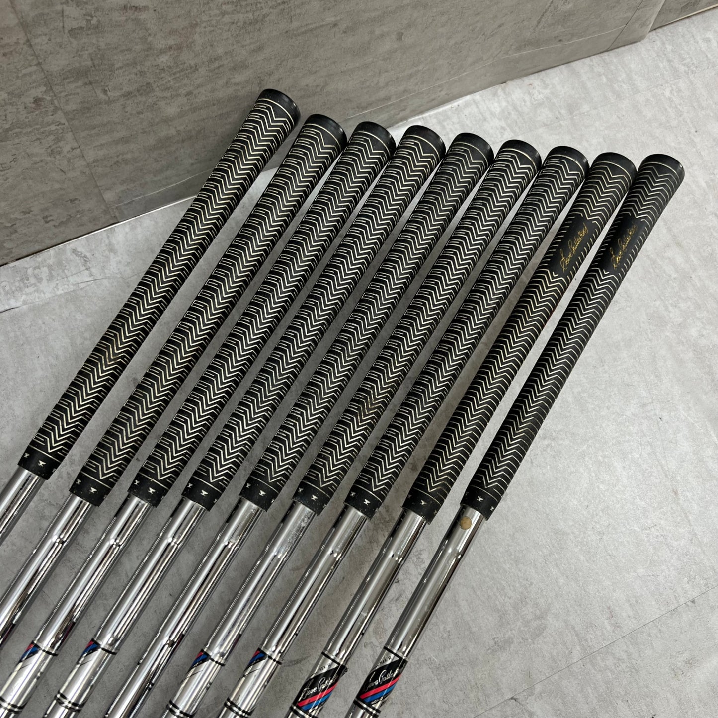 ミズノ セベ バレステロス メンズゴルフ アイアンセット 9本 R 右利き用 スチール MIZUNO Seve Ballesteros