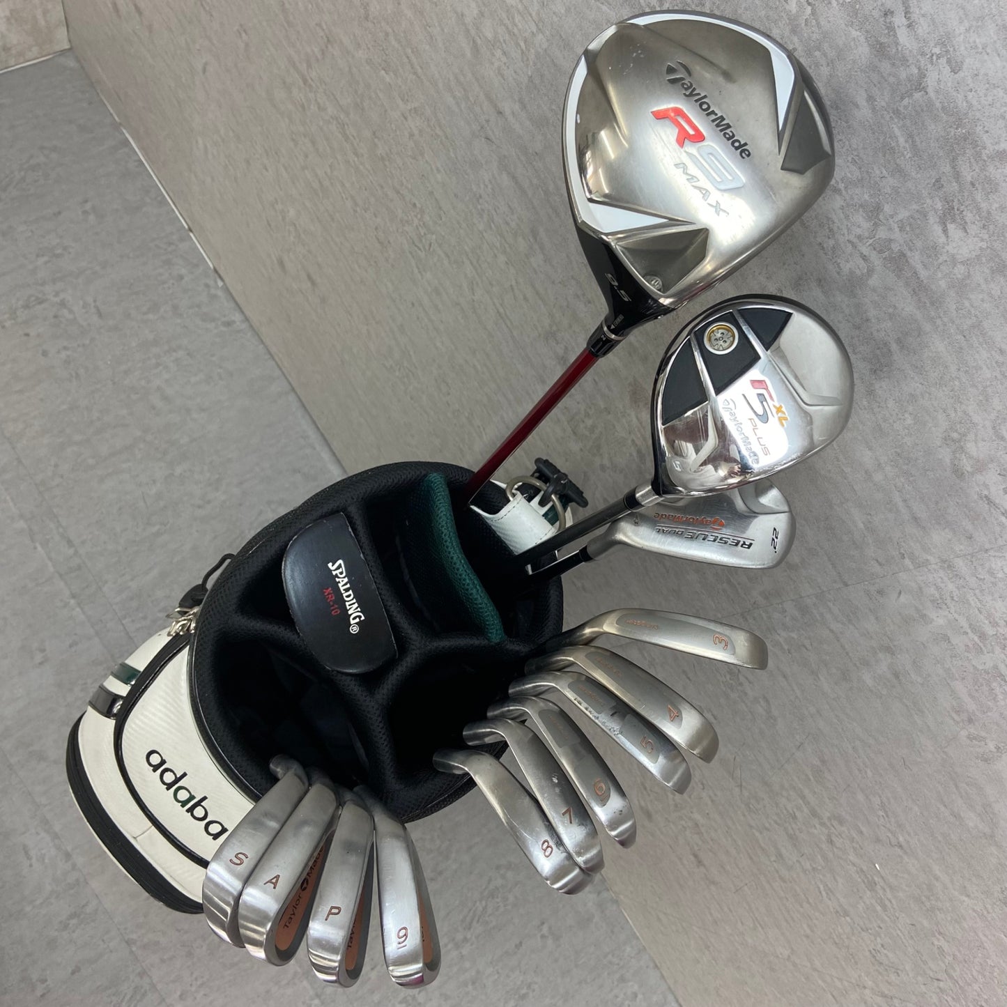 テーラーメイド アダバッド メンズゴルフ クラブセット 14本 右利き用 TaylorMade adabat