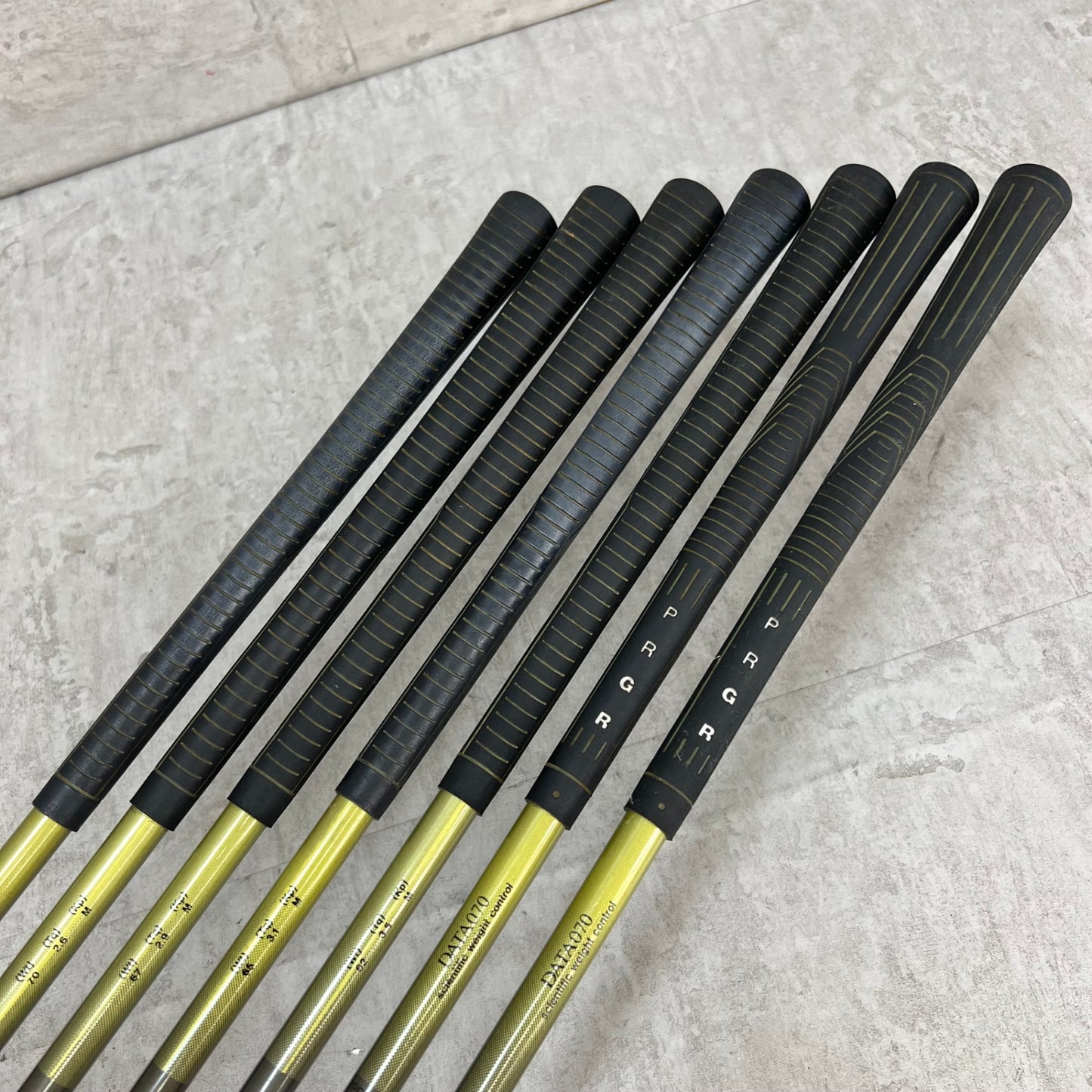 プロギア DATA733 レディースゴルフ アイアンセット 7本 M34 A 右利き用 PRGR データ