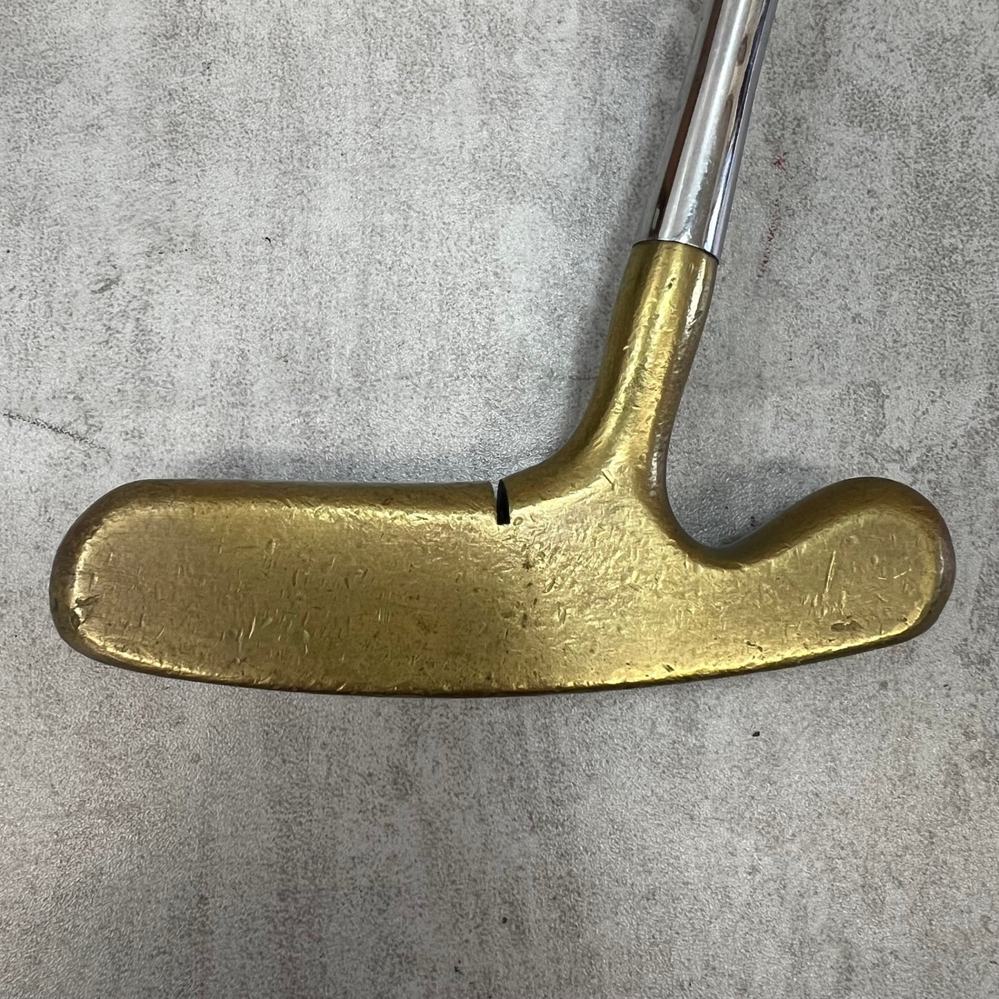 アクシネット　ブルズアイ　メンズゴルフ　パター　右利き用　約34インチ　ACUSHNET　BULLS EYE