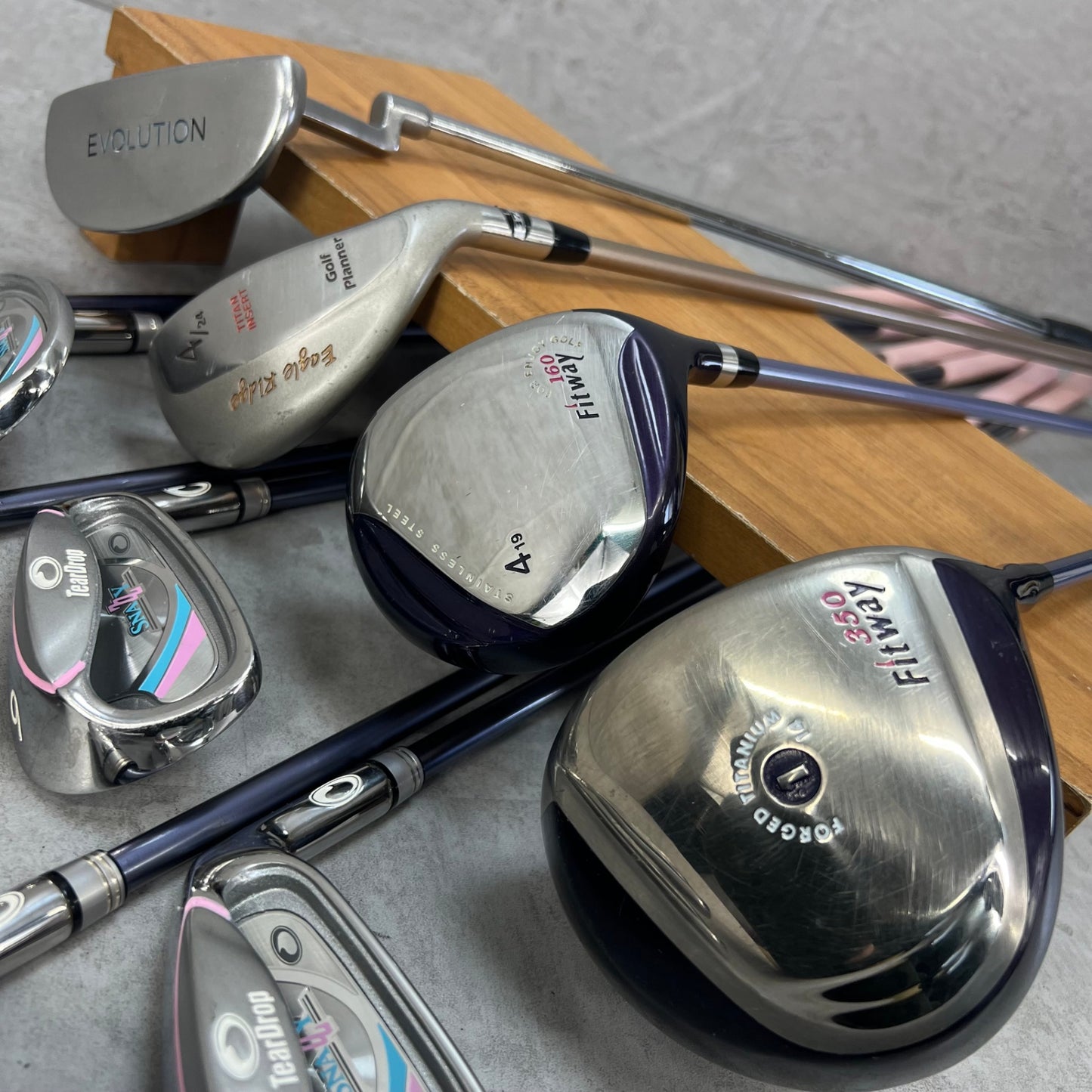 フィットウェイ　フィドラ　レディースゴルフ　クラブセット　11本　L　右利き用　Fitway　FIDRA