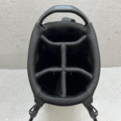 ニューバランス　ゴルフ用　スタンド式　キャディバッグ　約8.5型　ブラック　黒　ポリエステル　New Balance