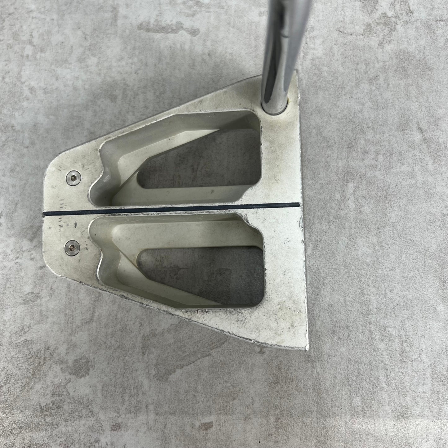 マグレガー　ボビーグレース　メンズゴルフ　パター　ネオマレット　右利き　約34インチ　MacGregor　BOBBY GRACE