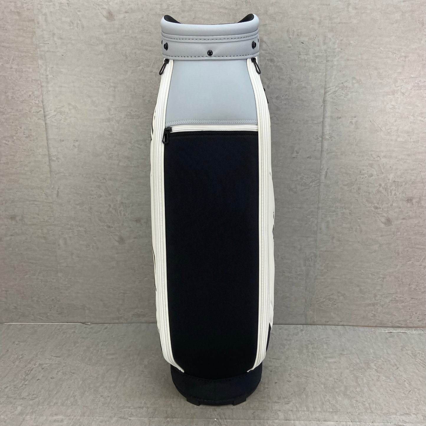 未使用品　ルコックスポルティフ　キャディバッグ　カート式　6分割　約9型(約23cm)　約3.3Kg　LE COQ SPORTIF