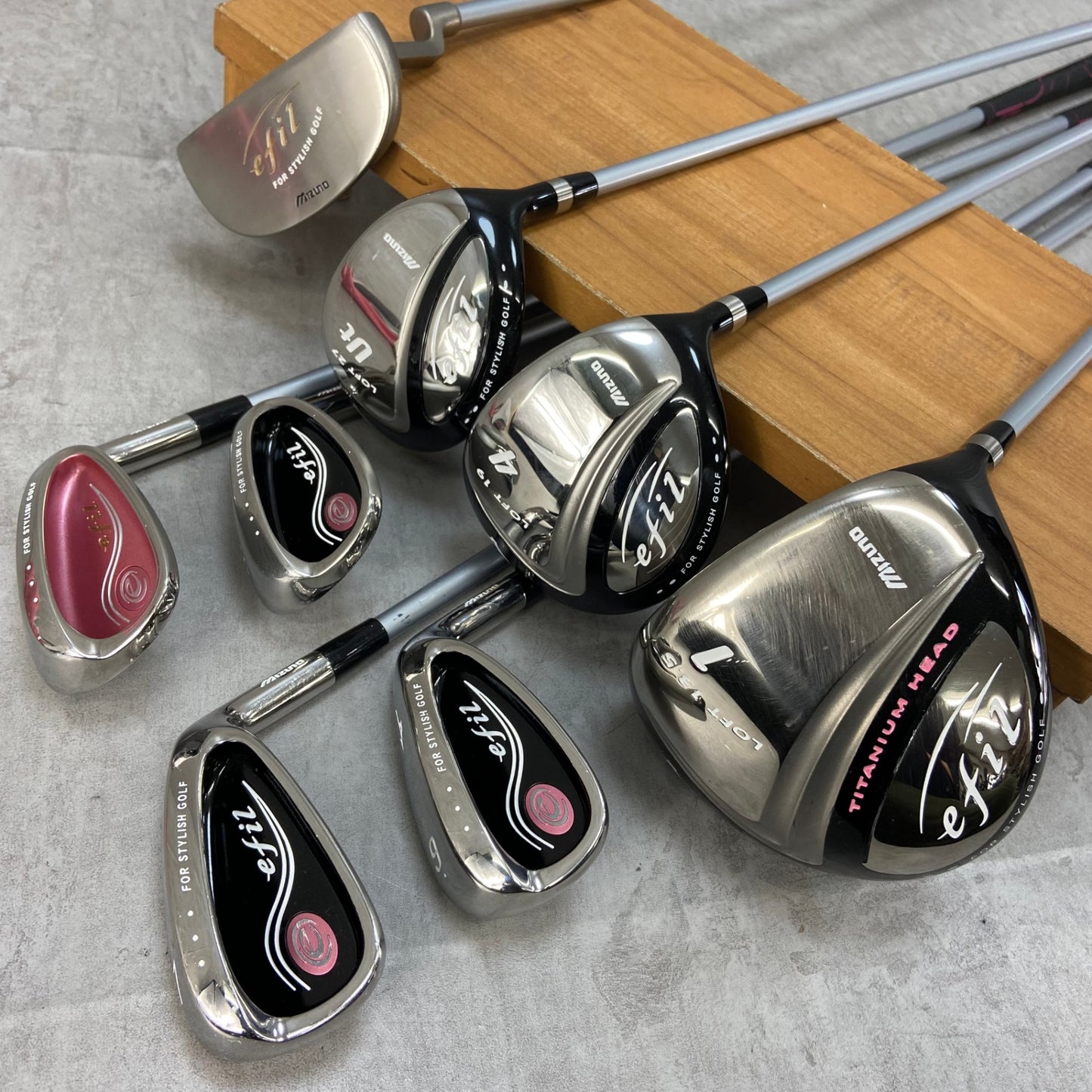 ミズノ　エフィル　レディースゴルフ　クラブセット　8本　L 右利き用　Mizuno efil