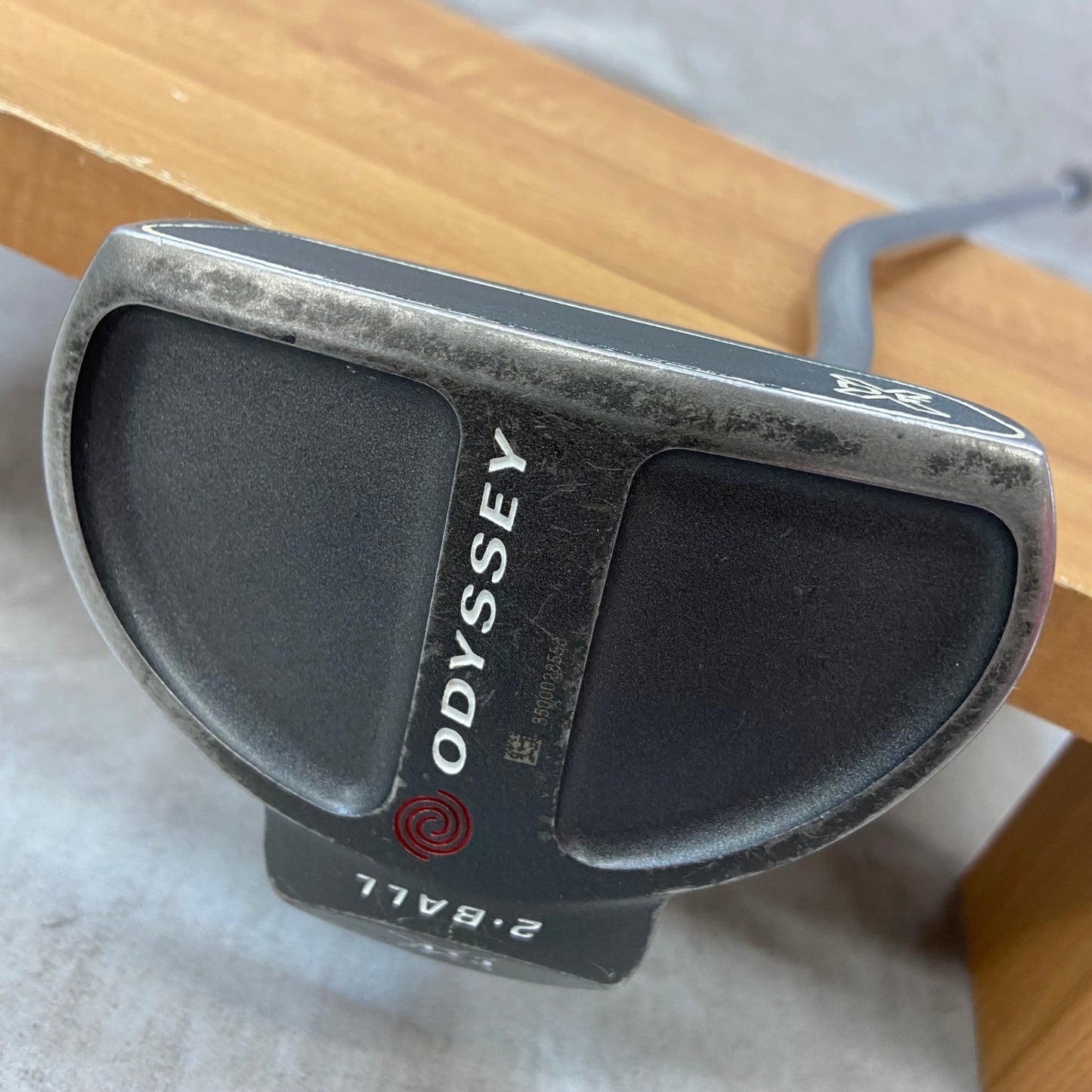 オデッセイ　DFX 2・BALL　メンズゴルフ　パター　右利き用　34インチ　ネオマレット型　ODYSSEY