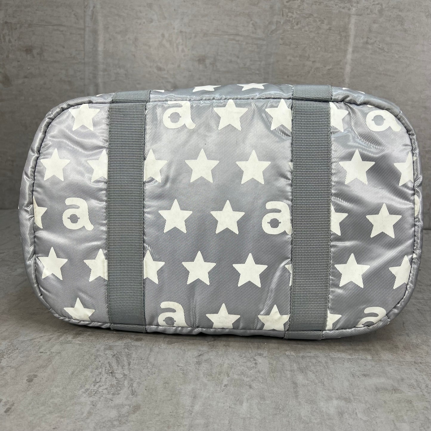 ARCHIVIO　アルチビオ　ゴルフトートバッグ　aロゴワッペン　ホワイトスター総柄　グレーカラーベース　ラウンド　カート