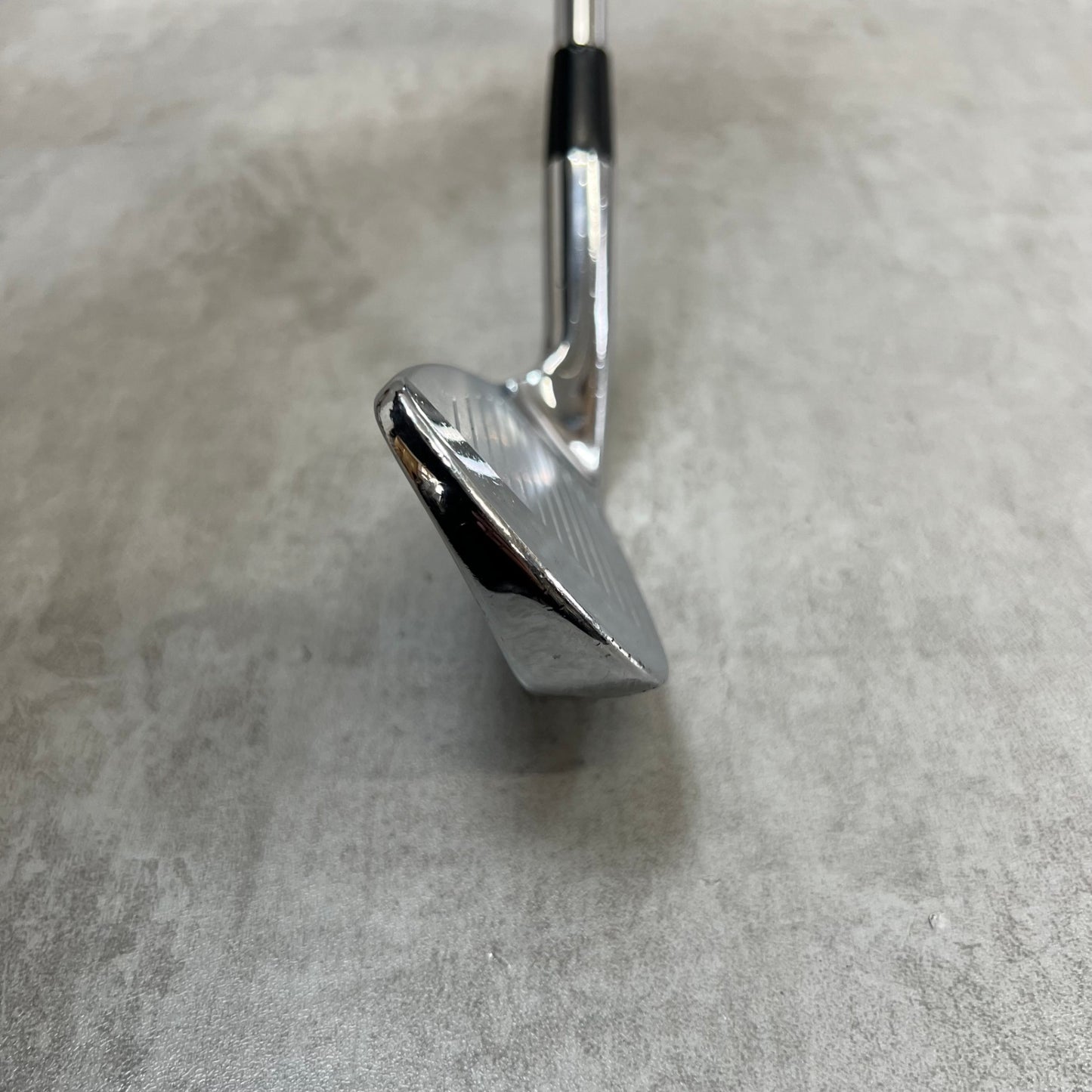 Titleist　タイトリスト　690CB　メンズゴルフ　9番アイアン　D-3　S　右利き用
