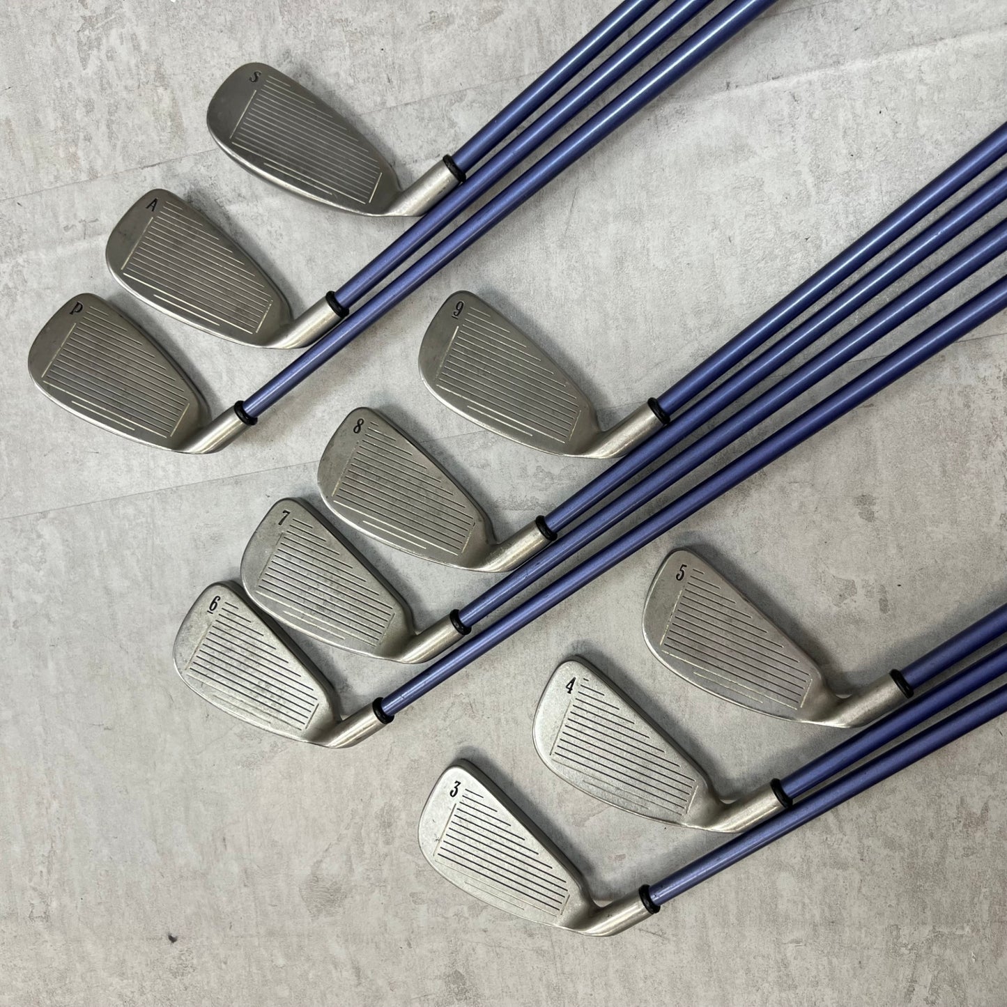 キャロウェイ　メンズゴルフ　クラブ14本セット　右利き用　キャディバッグ付き　Callaway