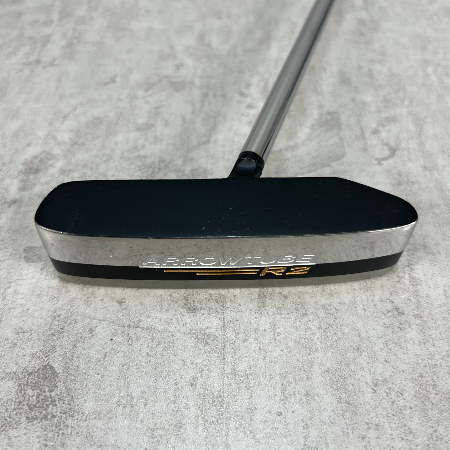 センターシャフト　アローチューブ　R2　メンズゴルフ　パター　右利き用　34インチ　ピン型　ARROWTUBE