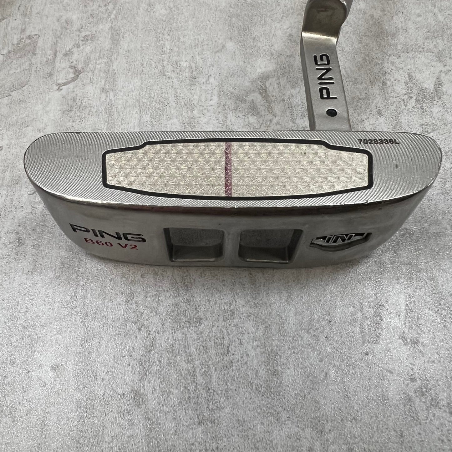 PING　ピン　B60 V2 IN　メンズゴルフ　PT　パター　ピン型　クランク　32.9インチ　右利き用