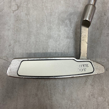 オデッセイ　ホワイトホット　#6　2ドット　メンズゴルフ　パター　右利き用　33インチ　ピン型　ODYSSEY　WHITE HOT