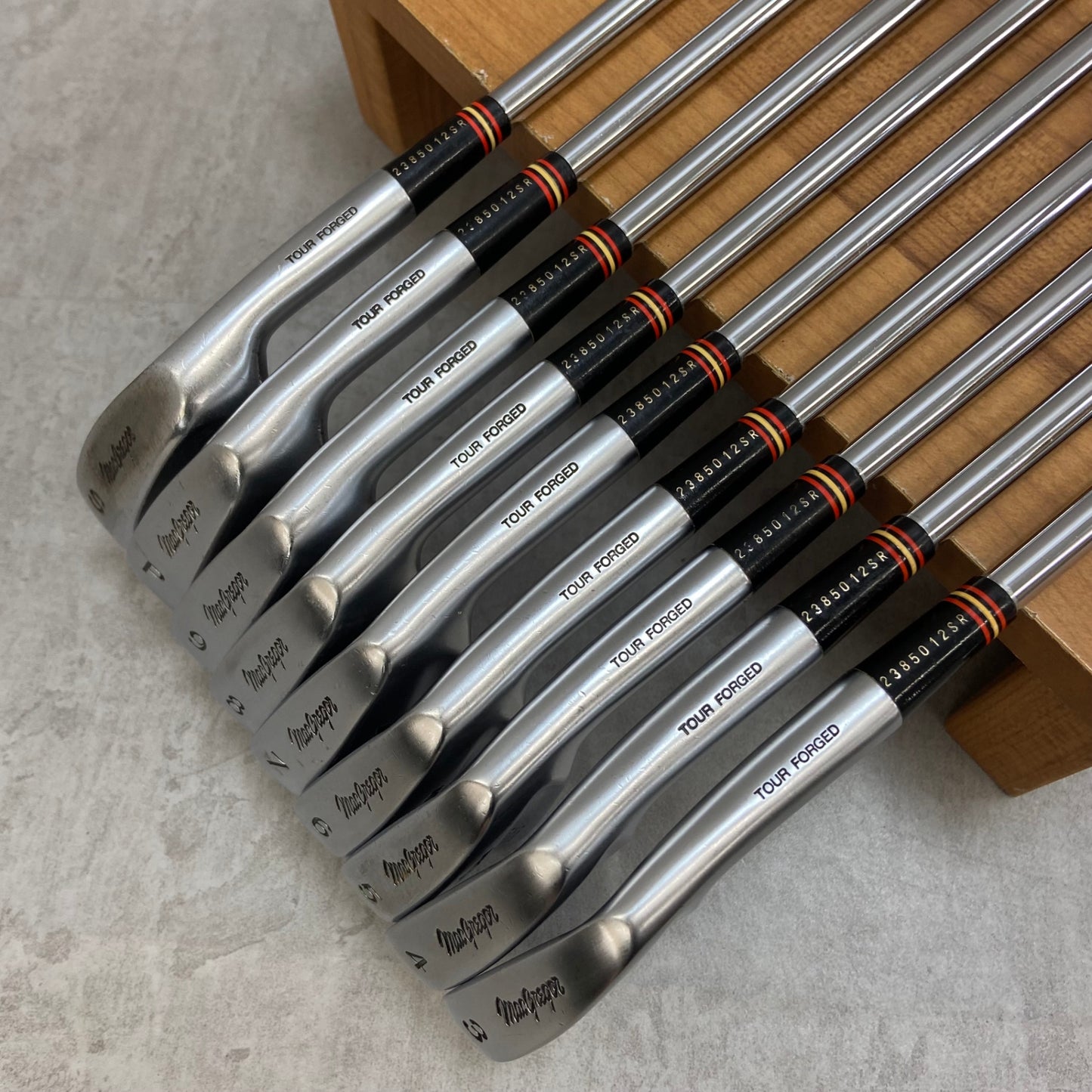 マグレガー　ターニーカスタム　マッスル2　メンズゴルフ　アイアンセット　9本　S400　右利き用　MacGregor　Tourney Custum MUSCLE-Ⅱ