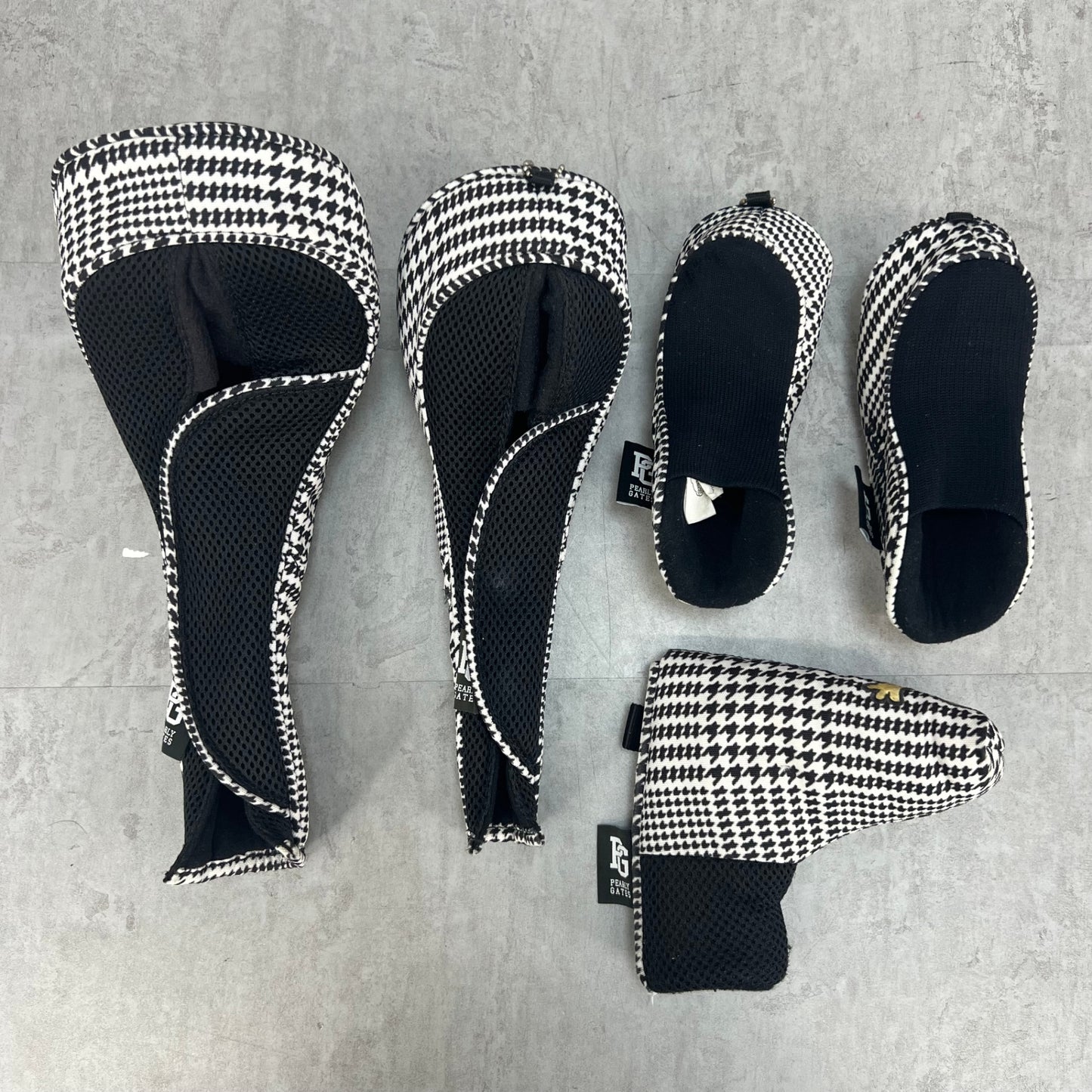 パーリーゲイツ　ザ・シンプソンズ　ゴルフクラブ用ヘッドカバー　５点セット　ドライバー　フェアウェイ　ユーティリティ　キャラクター