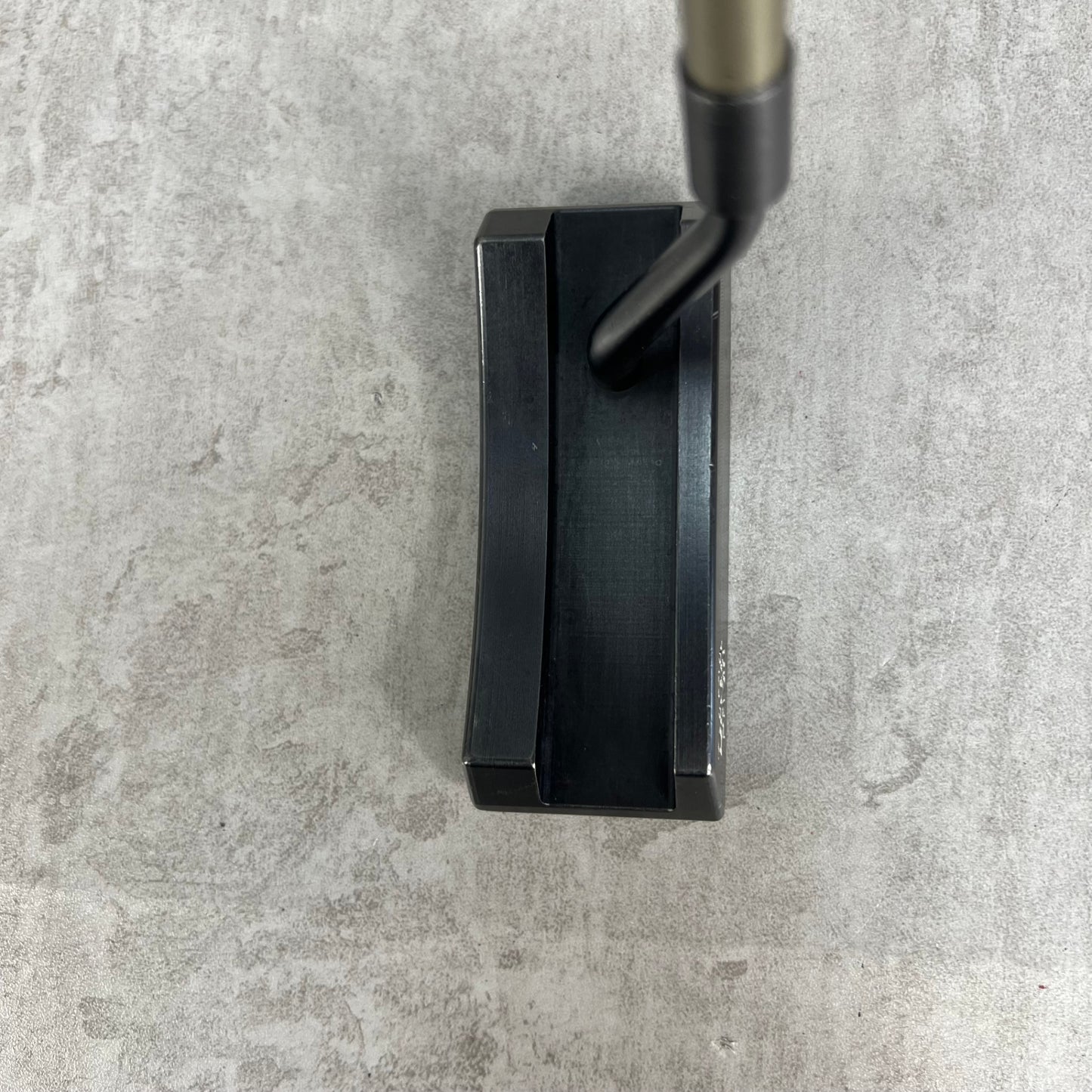 プロギア　データ　CM-2　メンズゴルフ　パター　右利き用　ピン型　35インチ　PRGR　DATA