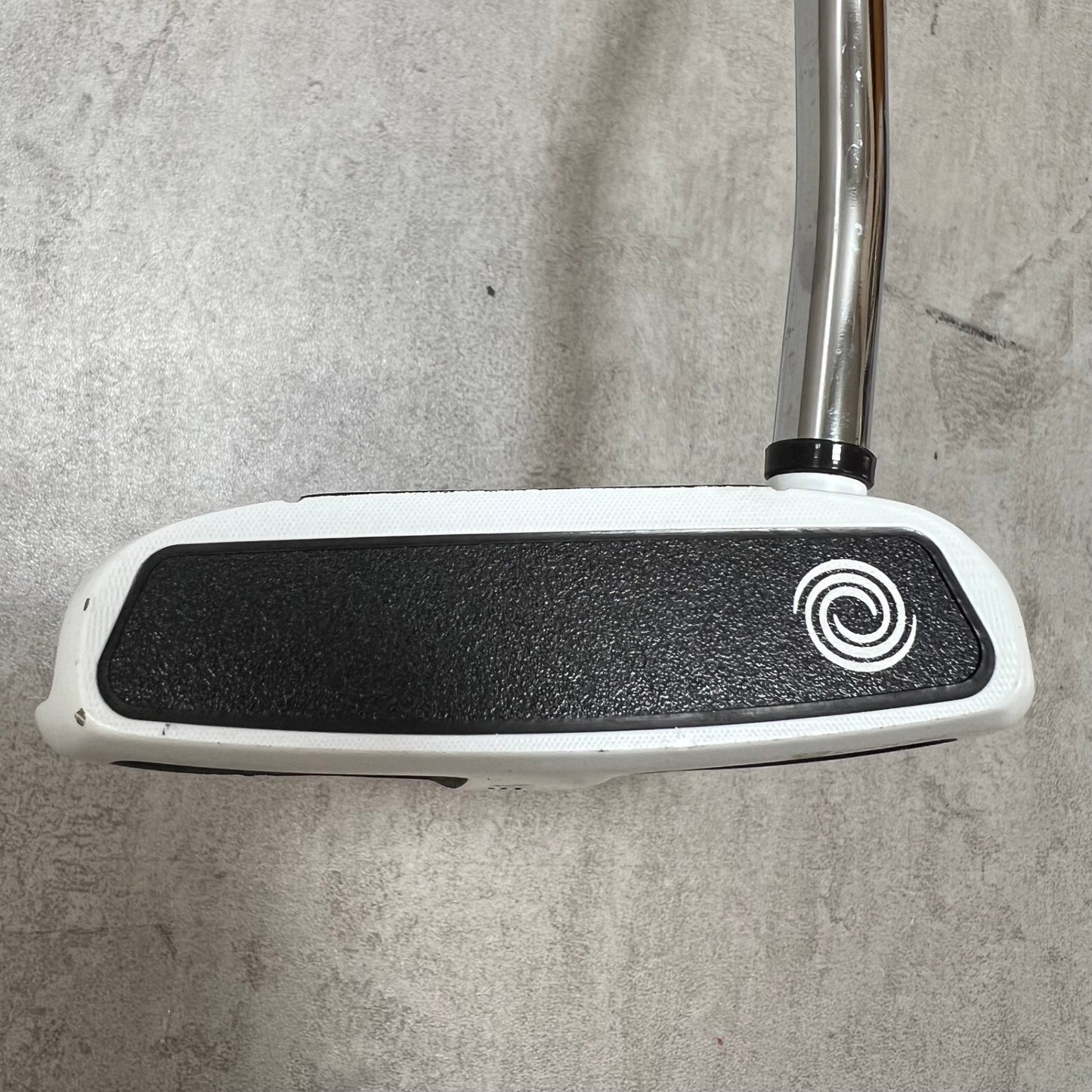 オデッセイ　ヴァーサ　2ボール　メンズゴルフ　パター　右利き用　33インチ　ネオマレット　ODYSSEY　VERSA 2-BALL