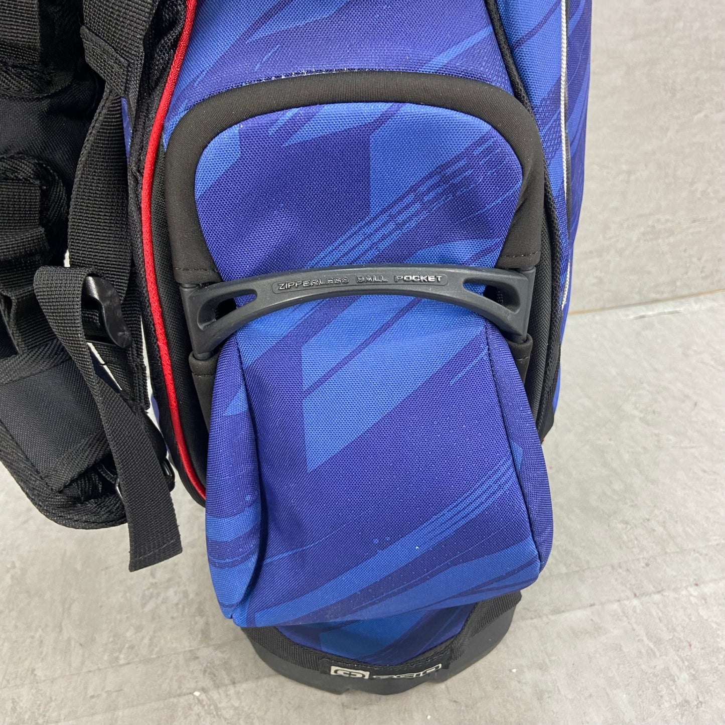 OGIO　GROM　キャディバッグ　スタンド式　14分割　口径約27cm　約3.5Kg　ナイロン　オジオ　グロム