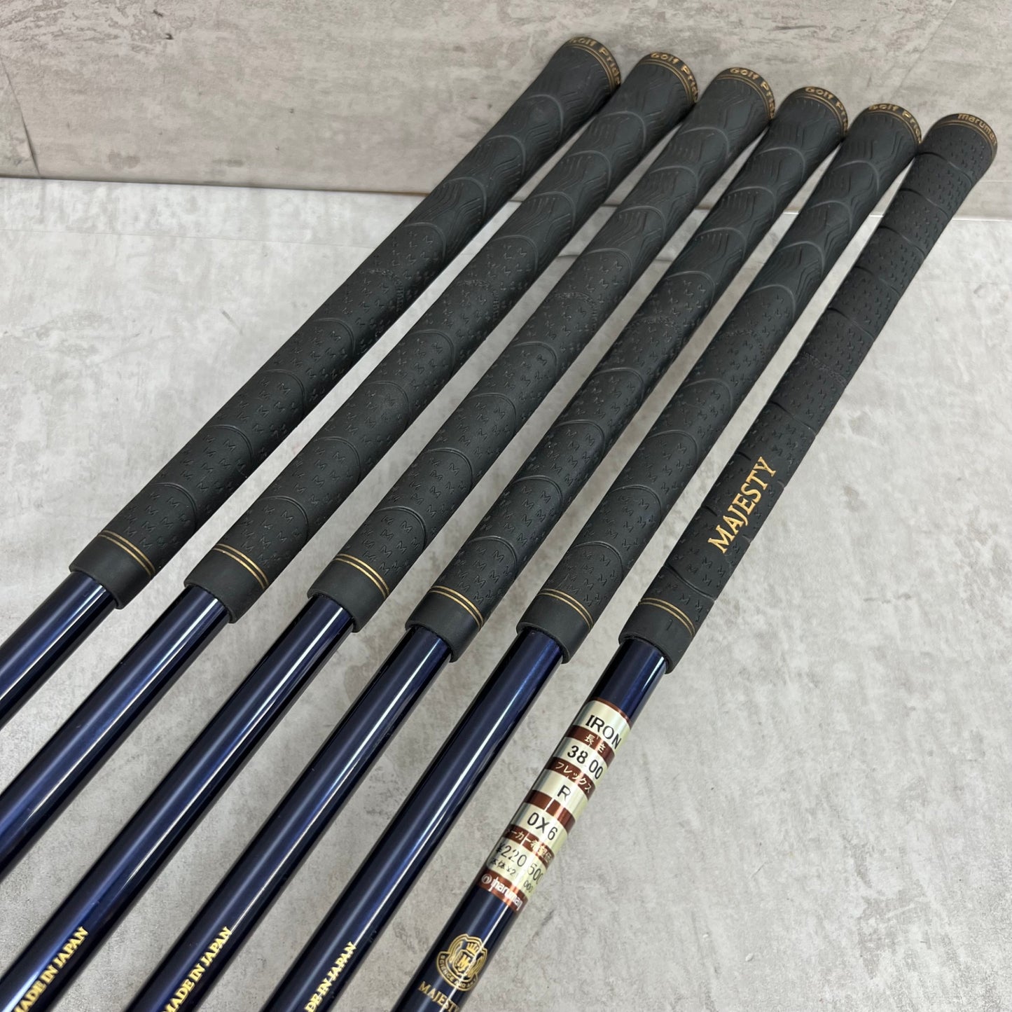 マジェスティ　Royal-VQ　メンズゴルフ　アイアンセット　6本　R　右利き用　MAJESTY　Royal
