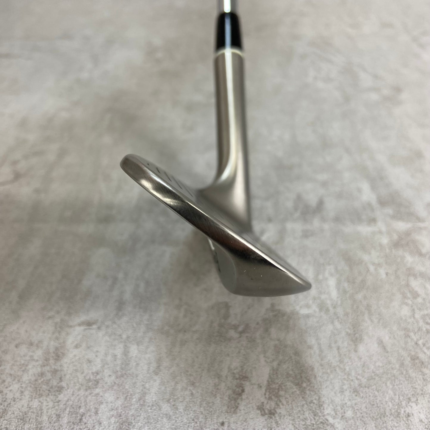 フォーティーン　MT28V3　メンズゴルフ　サンドウェッジ　右利き用　SW FOURTEEN
