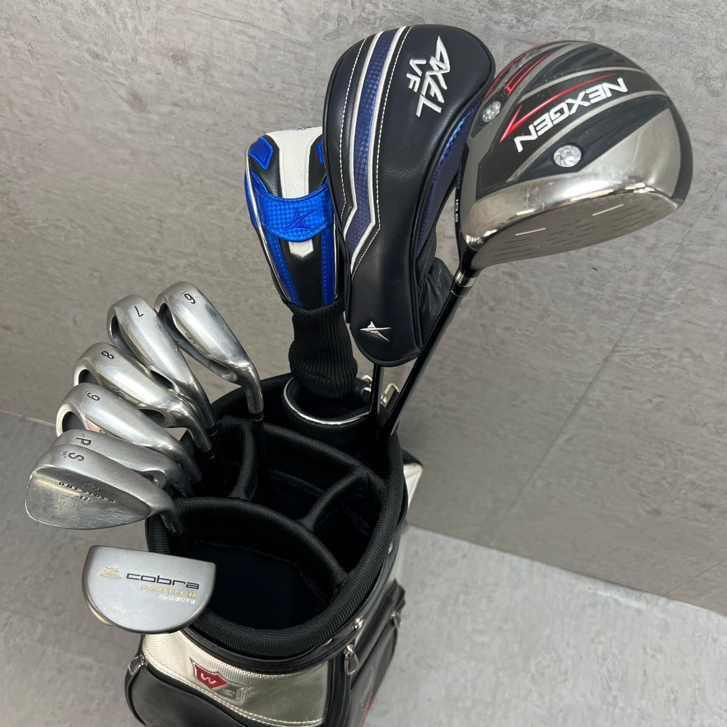 ネクスジェン　ウィルソンスタッフ　メンズゴルフ　クラブセット　10本　右利き用　NEXGEN　WilsonStaff