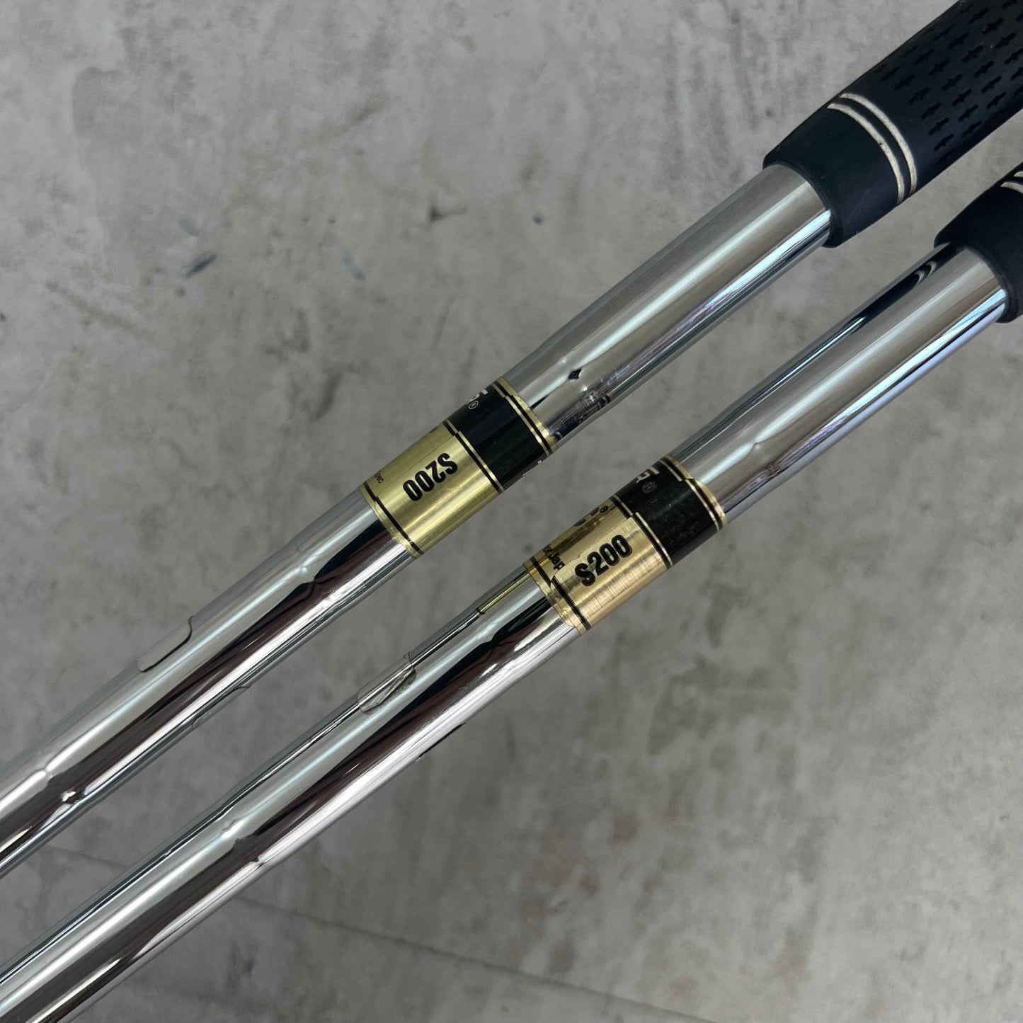 スリクソン　ZR-700 メンズゴルフ　アイアンセット　S200　右利き用　ロング　SRIXON