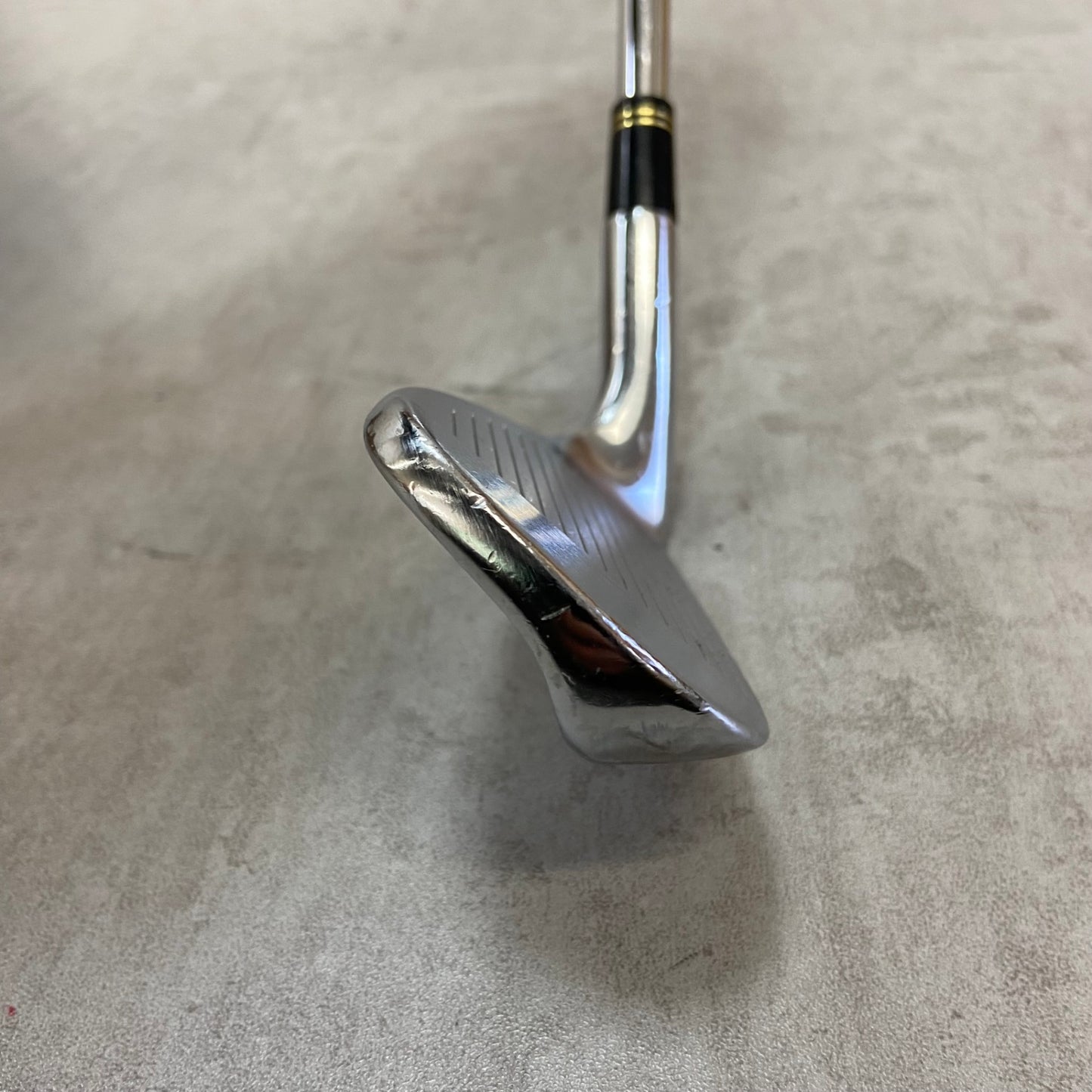 TaylorMade　テーラーメイド　Fグローレ　メンズゴルフ　AW　アプローチウェッジ　35.25インチ　D-2　R　右利き用