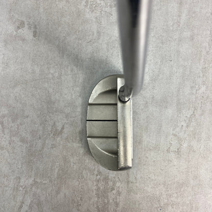 オデッセイ　ホワイトホット　XG　♯5　メンズゴルフ　パター　右利き用　マレット型　34インチ　ODYSSEY　WHITE　HOT