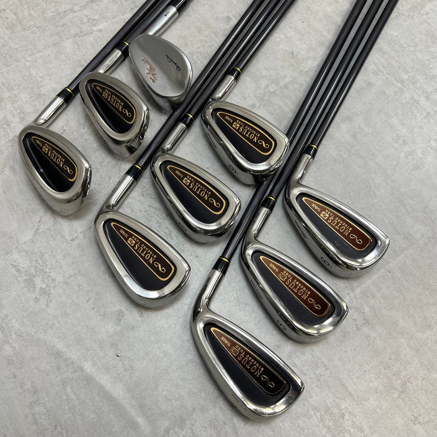 ミズノ　メンズゴルフ　クラブセット　14本　右利き用　Mizuno ヘッドカバー