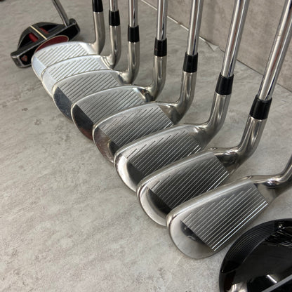 テーラーメイド　メンズゴルフ　クラブセット　13本　右利き用　TaylorMade
