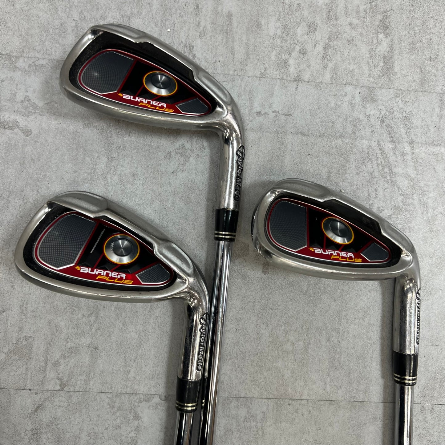 テーラーメイド　バーナープラス　メンズゴルフ　アイアンセット　6本　S　右利き用　TaylorMade　BURNER　PLUS