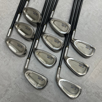 ゼクシオ　メンズゴルフ　クラブセット　14本　右利き用　XXIO ヘッドカバー