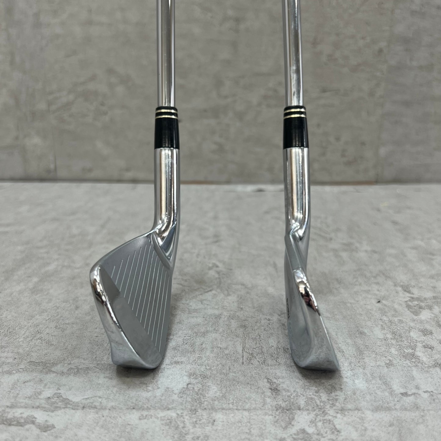 TaylorMade　テーラーメイド　T300　メンズゴルフ　3番アイアン　4番アイアン　2本セット　S　300　右利き用