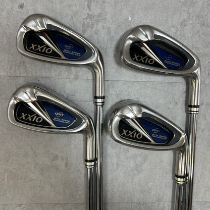 ゼクシオ XXIO 8 8代目 メンズゴルフ　アイアンセット　4番〜SW　9本 右利き用 N.S.PRO 900GH スチール R