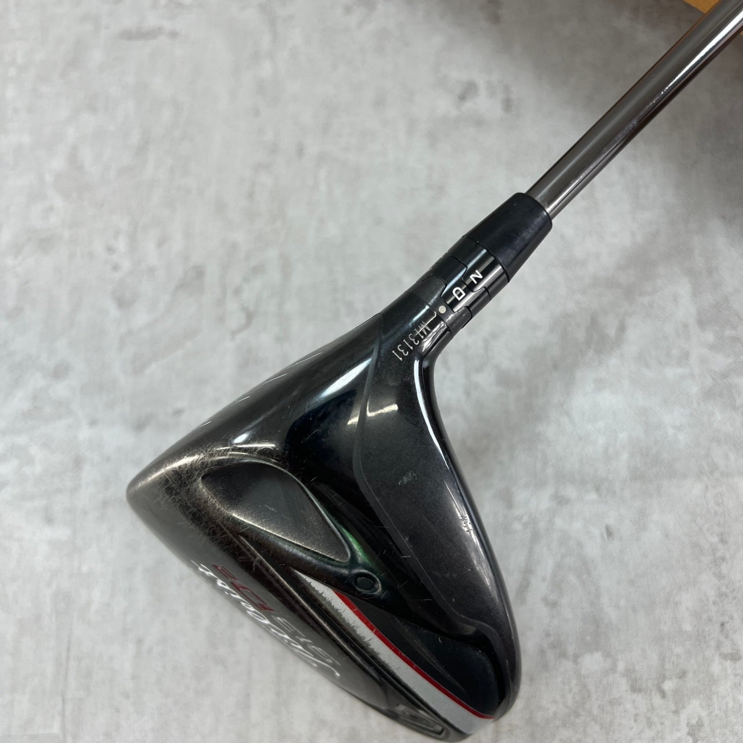 タイトリスト　913D2 メンズゴルフ　ドライバー　X 右利き用　Titleist