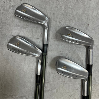 BRIDGESTONE ブリヂストン J's ジェイズ プロフェッショナル メンズゴルフ アイアンセット 3-SW 9本 右利き カーボン S