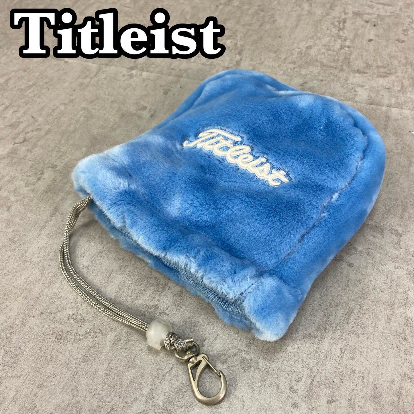 タイトリスト　ゴルフクラブ用ヘッドカバー　アイアン　ボア　Titleist　ラウンド用品　アイテム　小物