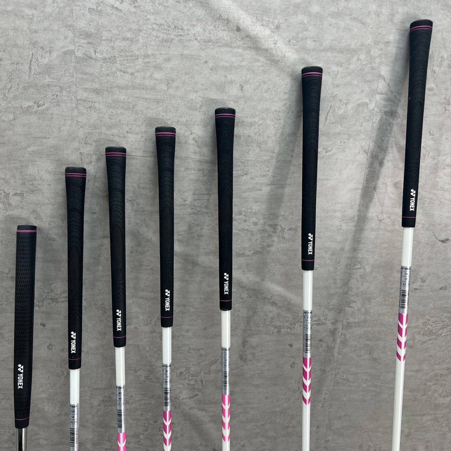 ヨネックス　ジュニアゴルフ　クラブセット　7本　右利き用　YONEX 子供